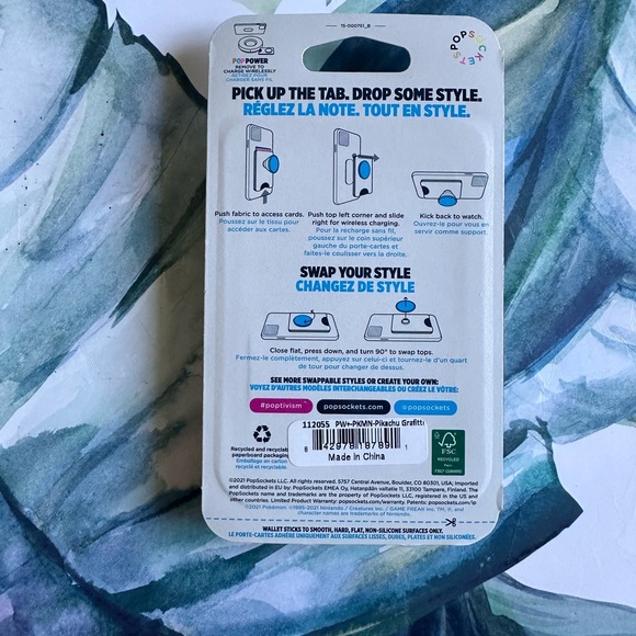 Pokémon popwallet+ - Pikachu graffiti NWT - Picture 2 of 2